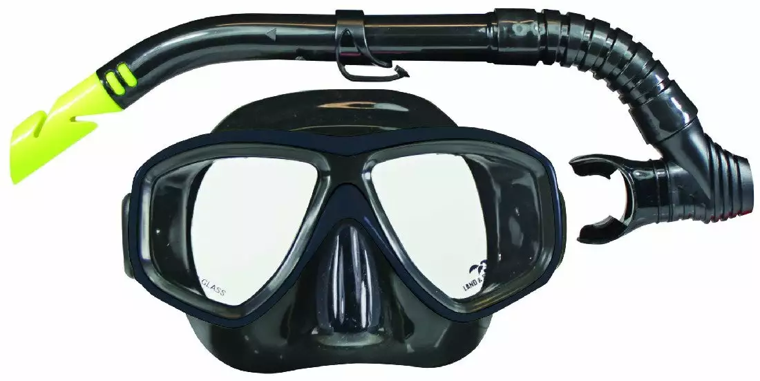 Tackle World Mackay Land And Sea Clearwater Black Mirror Silicone Mask And Snorkel Set 3 Tackle World Mackay Land And Sea Clearwater Black Mirror Silicone Mask And Snorkel Set